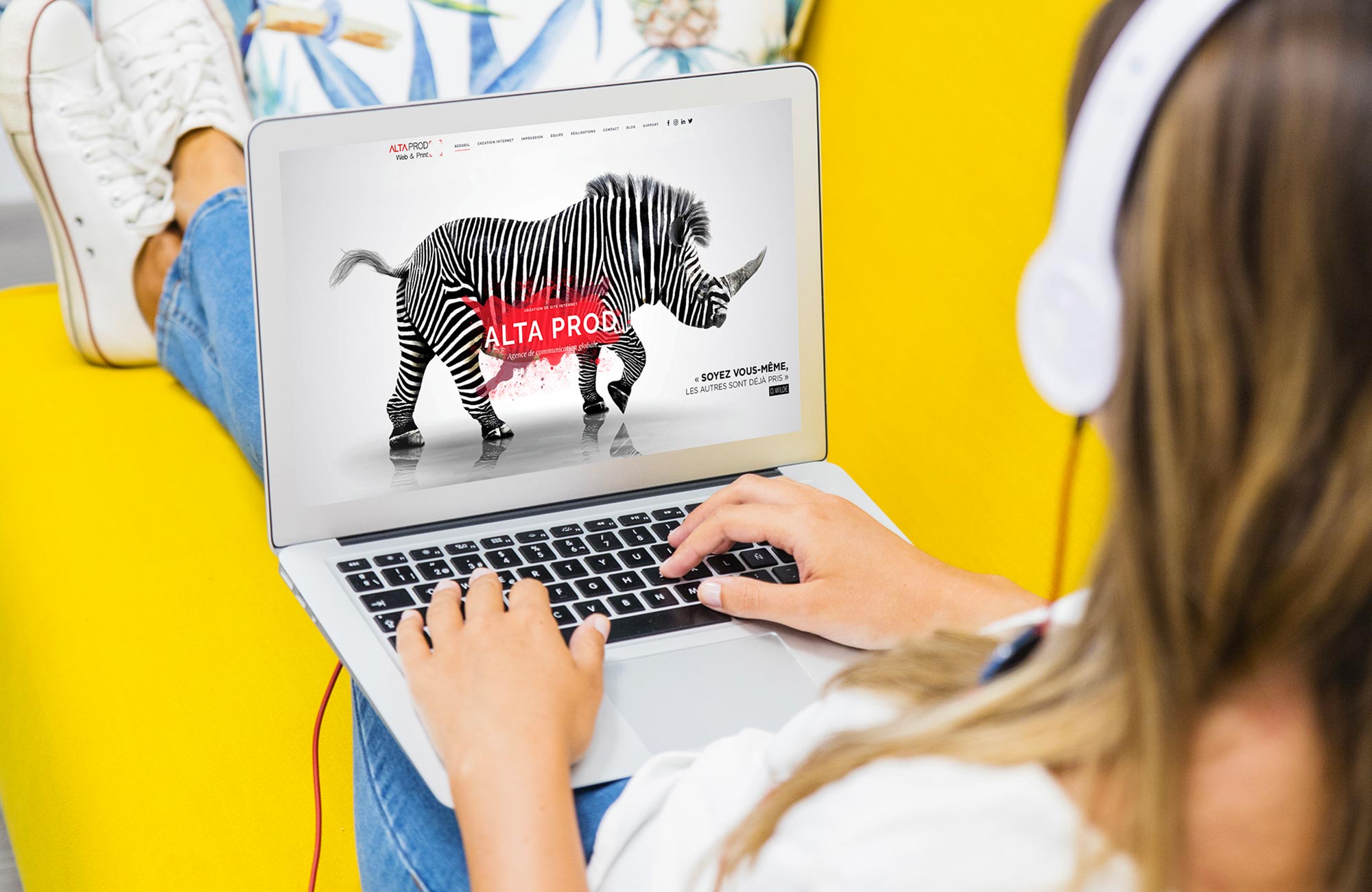 ALTAprod, Agence Web et de Communication globale à Aurillac dans le Cantal est spécialiste de la création ou refonte de votre site internet, en responsive design, adapté pour mobile et tablette.